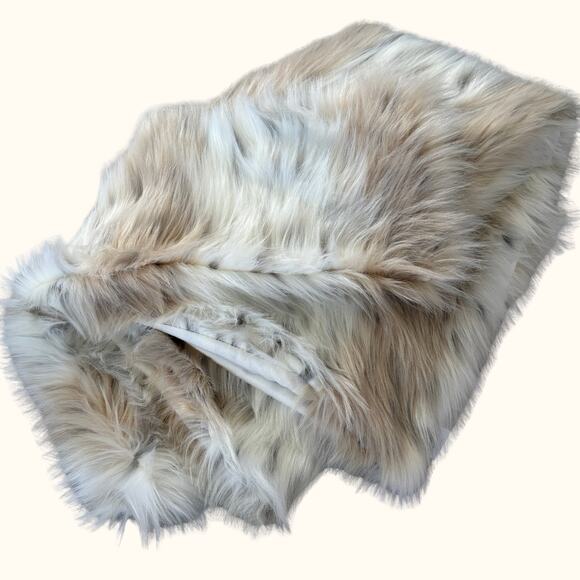 Threshold Faux Fur Fur Throw Blanket Animal Print Tan Cream Cozy Mob Wife Cabin - Picture 4 of 9